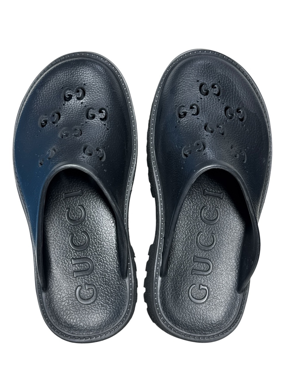 Gucci Black Cut Out Monogram
Rubber Slip-On Clogs Size 41 - Picture 5 of 10